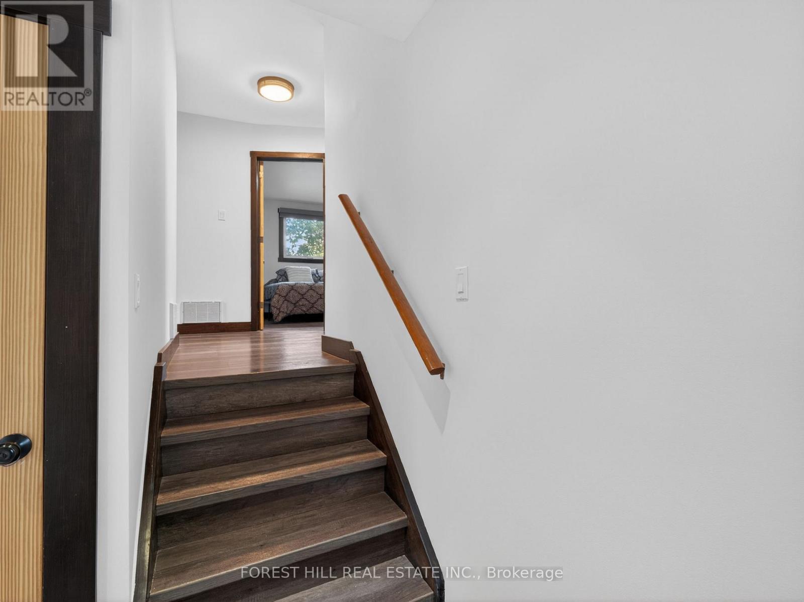 35 Townsend Avenue, Bradford West Gwillimbury, Ontario  L3Z 1X9 - Photo 12 - N13215852