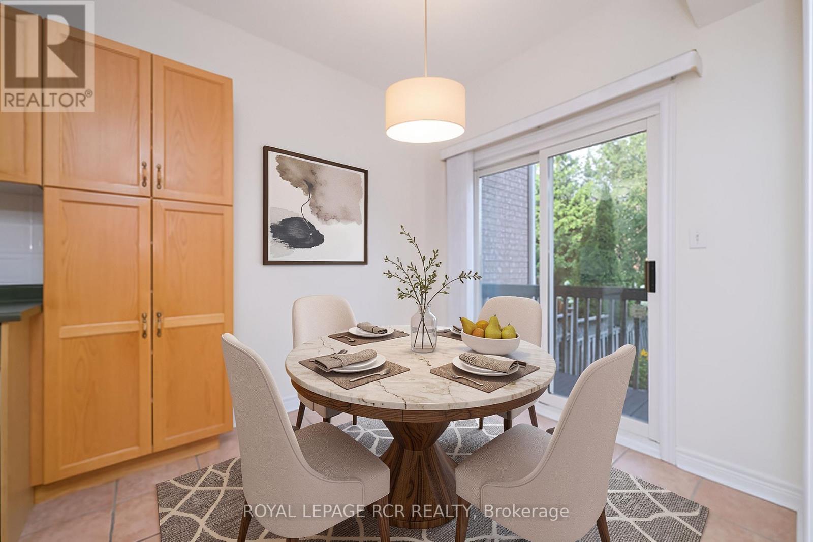 251 Denise Circle, Newmarket, Ontario  L3X 2K1 - Photo 15 - N13684030