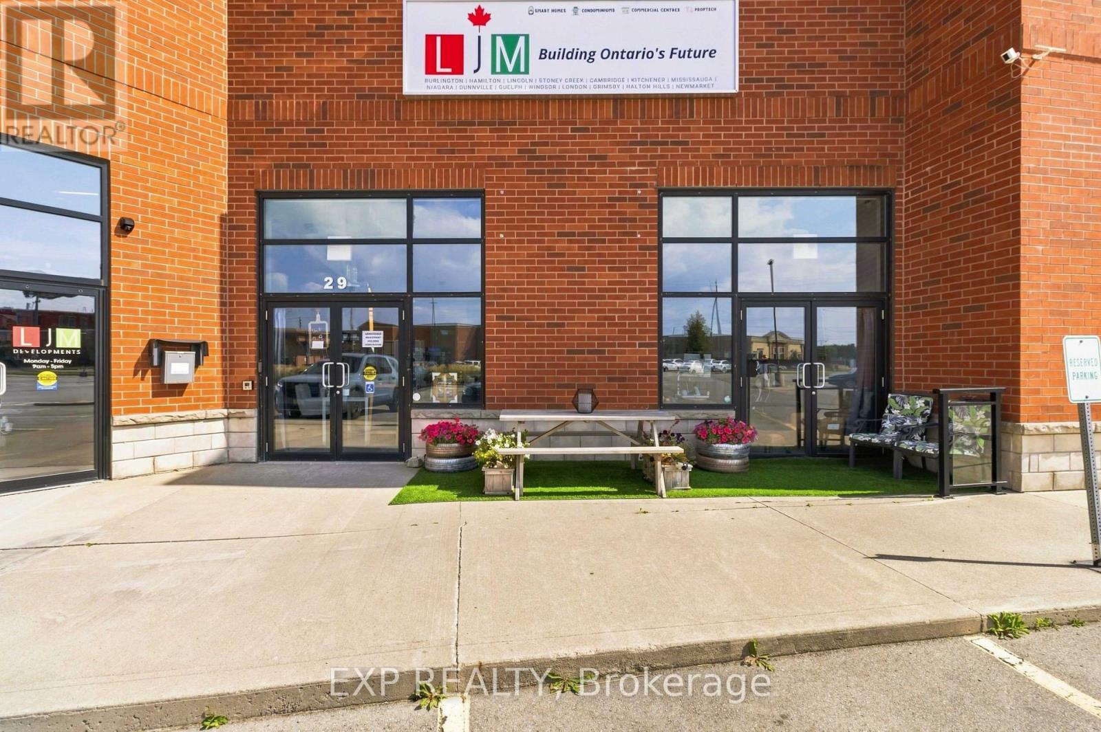 12 - 1900 Appleby Line, Burlington, Ontario  L7L 0B7 - Photo 2 - W13692610