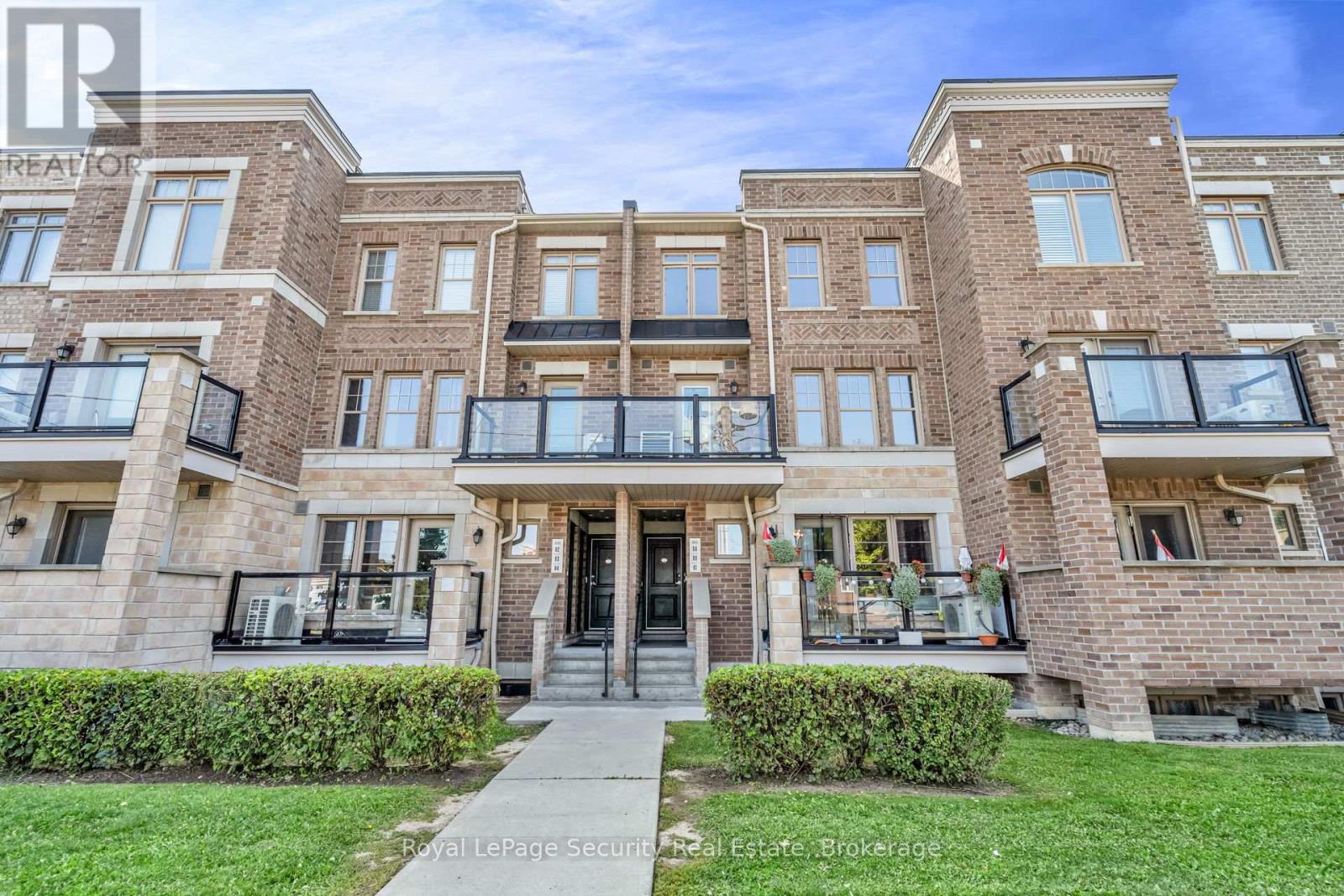 61 - 2315 Sheppard Avenue W, Toronto, Ontario M9M 3A4 - Photo 2 - W13597472