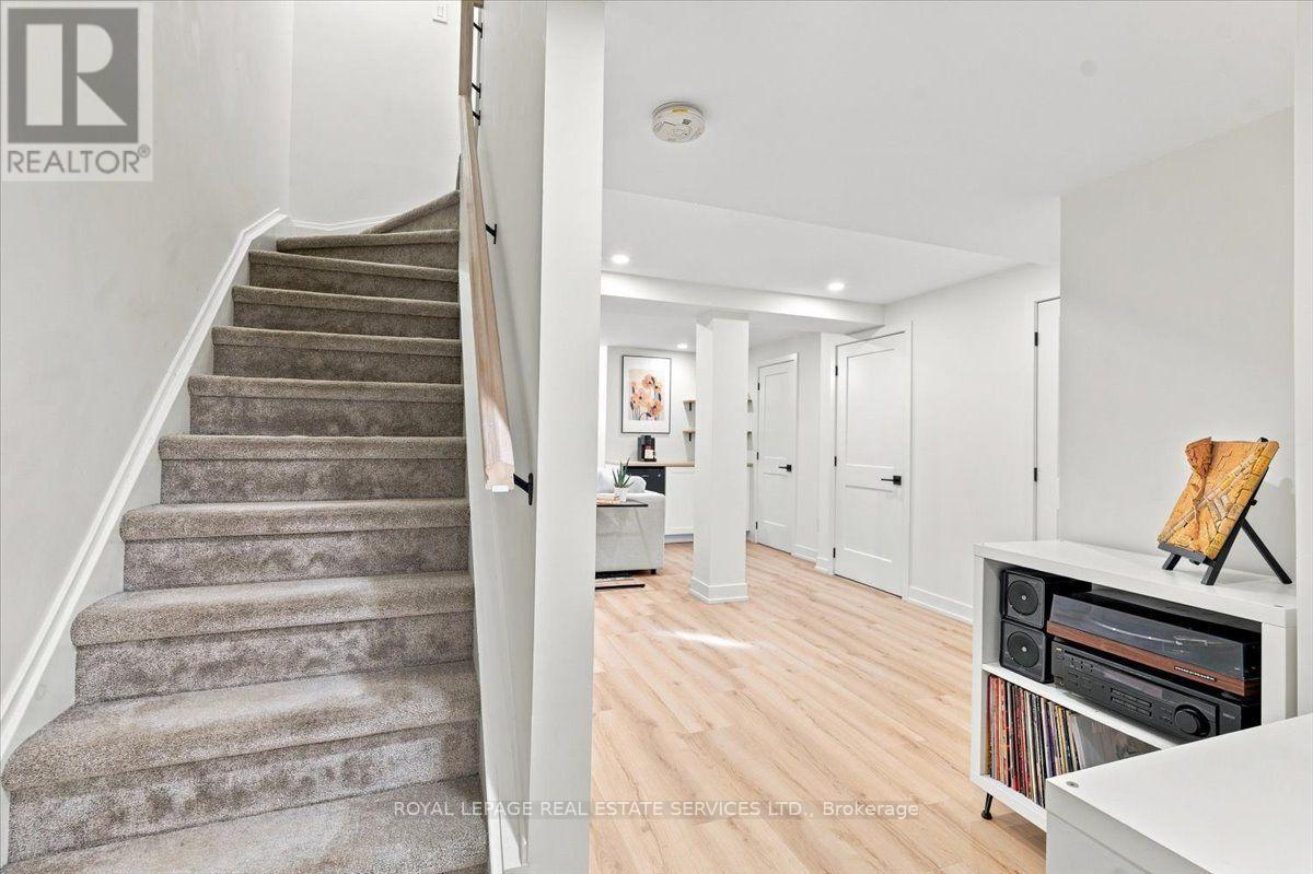 3 - 2970 Berwick Drive, Burlington, Ontario  L7M 4W3 - Photo 25 - W13699044
