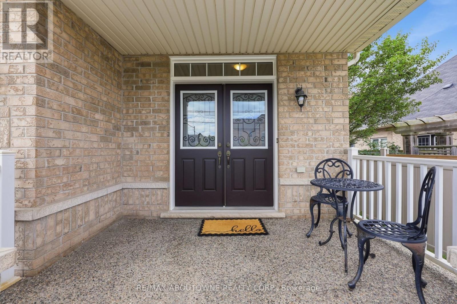 738 Fourth Line, Milton, Ontario  L9T 7E4 - Photo 8 - W13699370