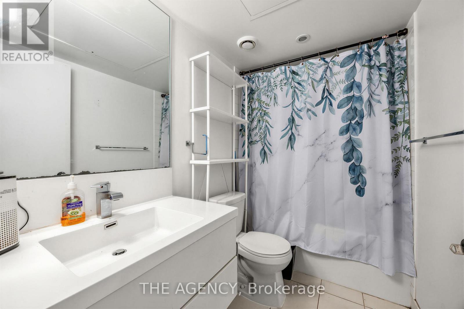 1409 - 9 Valhalla Inn Road, Toronto, Ontario  M9B 0B2 - Photo 11 - W13699384