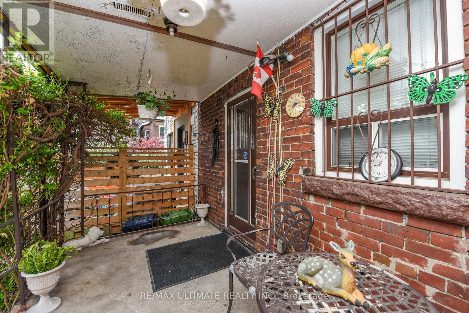 127 Salem Avenue, Toronto, Ontario  M6H 3C4 - Photo 8 - W13699394