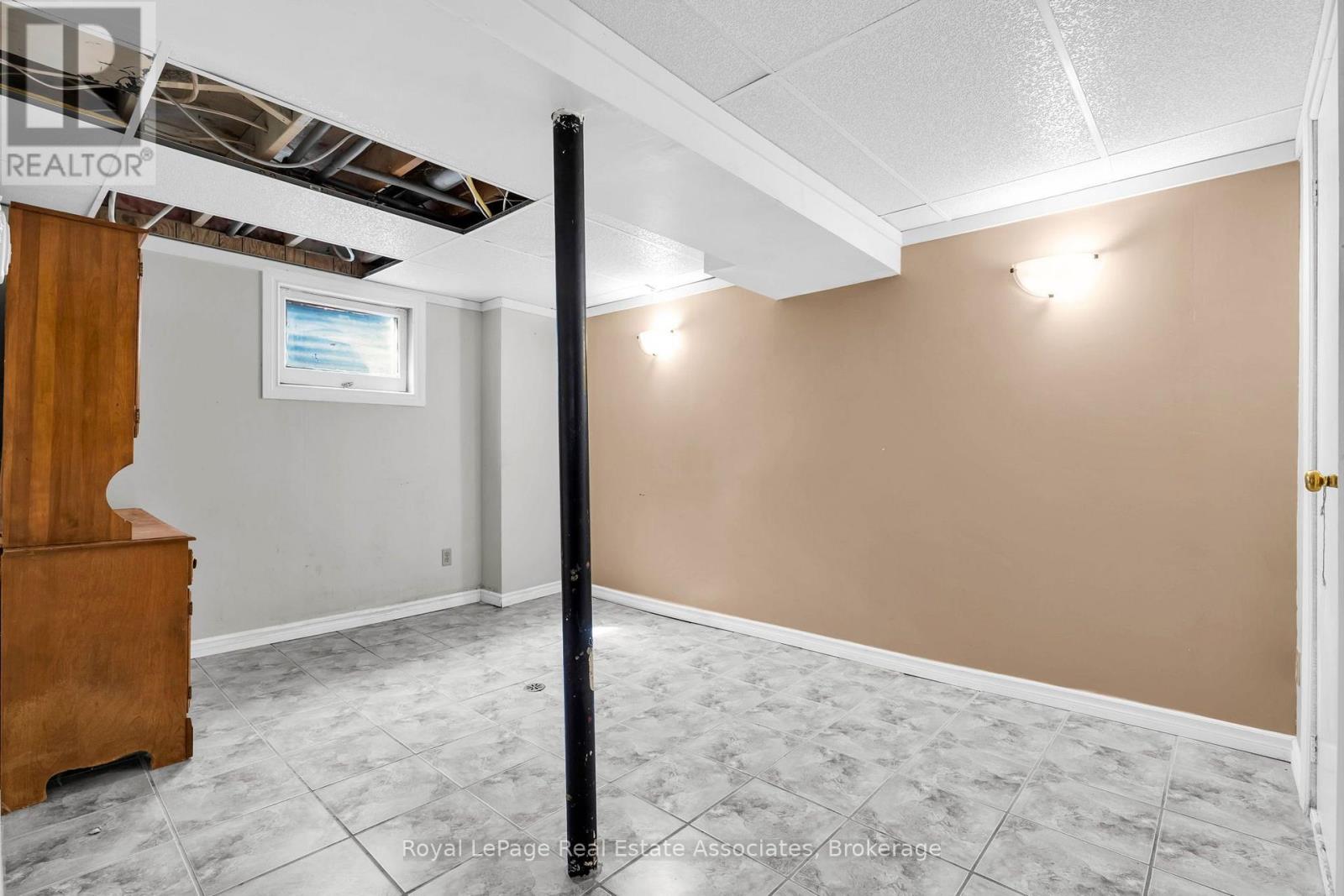 81 Glenmore Crescent, Brampton, Ontario  L6S 1H9 - Photo 24 - W13699422