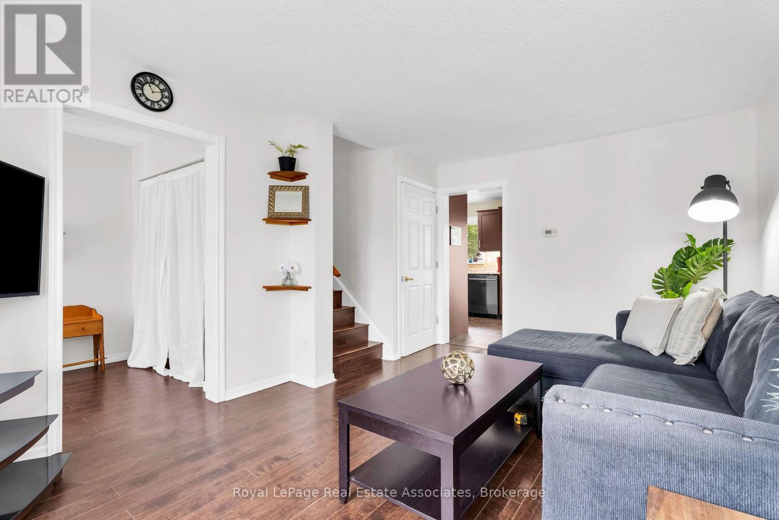 81 Glenmore Crescent, Brampton, Ontario  L6S 1H9 - Photo 6 - W13699422