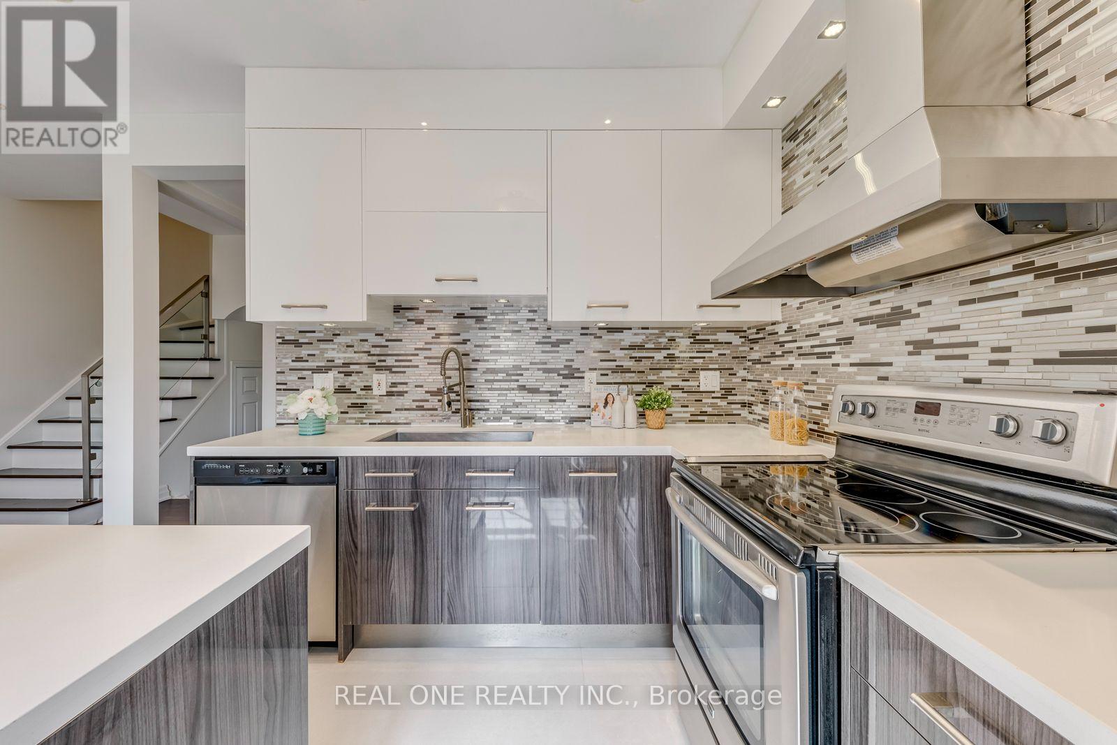 3486 Eglinton Avenue W, Mississauga, Ontario  L5M 7P4 - Photo 21 - W13699426
