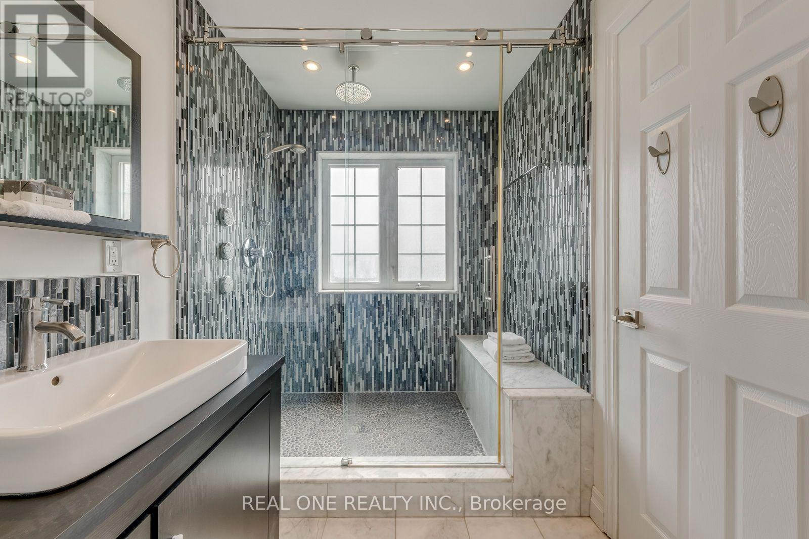 3486 Eglinton Avenue W, Mississauga, Ontario  L5M 7P4 - Photo 34 - W13699426
