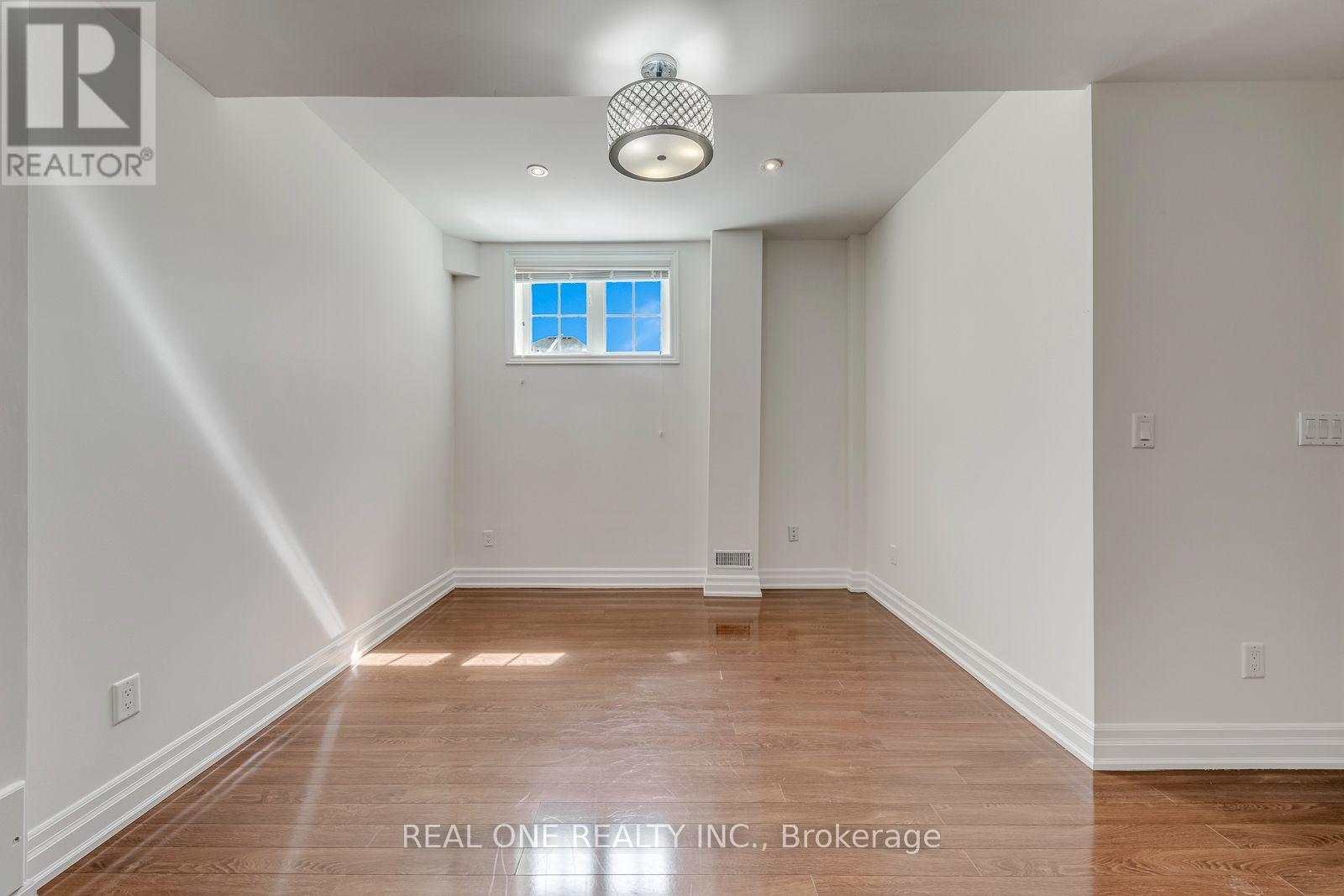 3486 Eglinton Avenue W, Mississauga, Ontario  L5M 7P4 - Photo 44 - W13699426