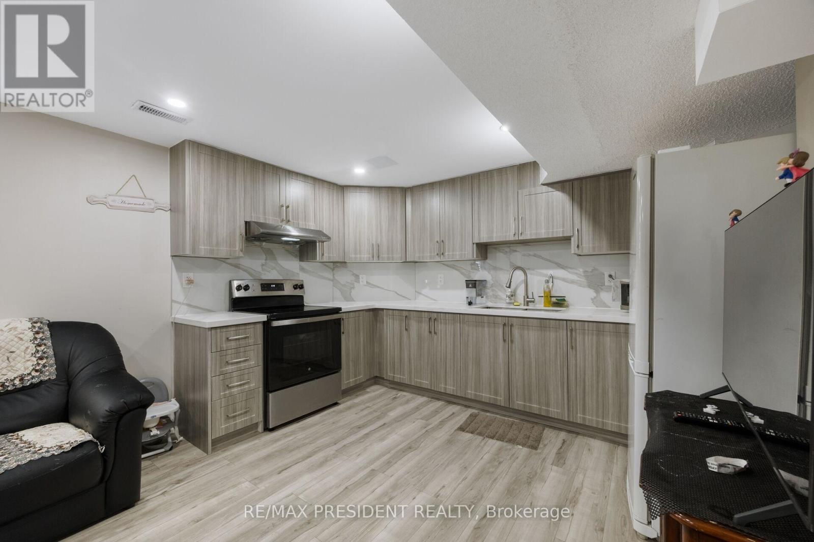 14 Baybrook Road, Brampton, Ontario  L7A 1M1 - Photo 42 - W13699460