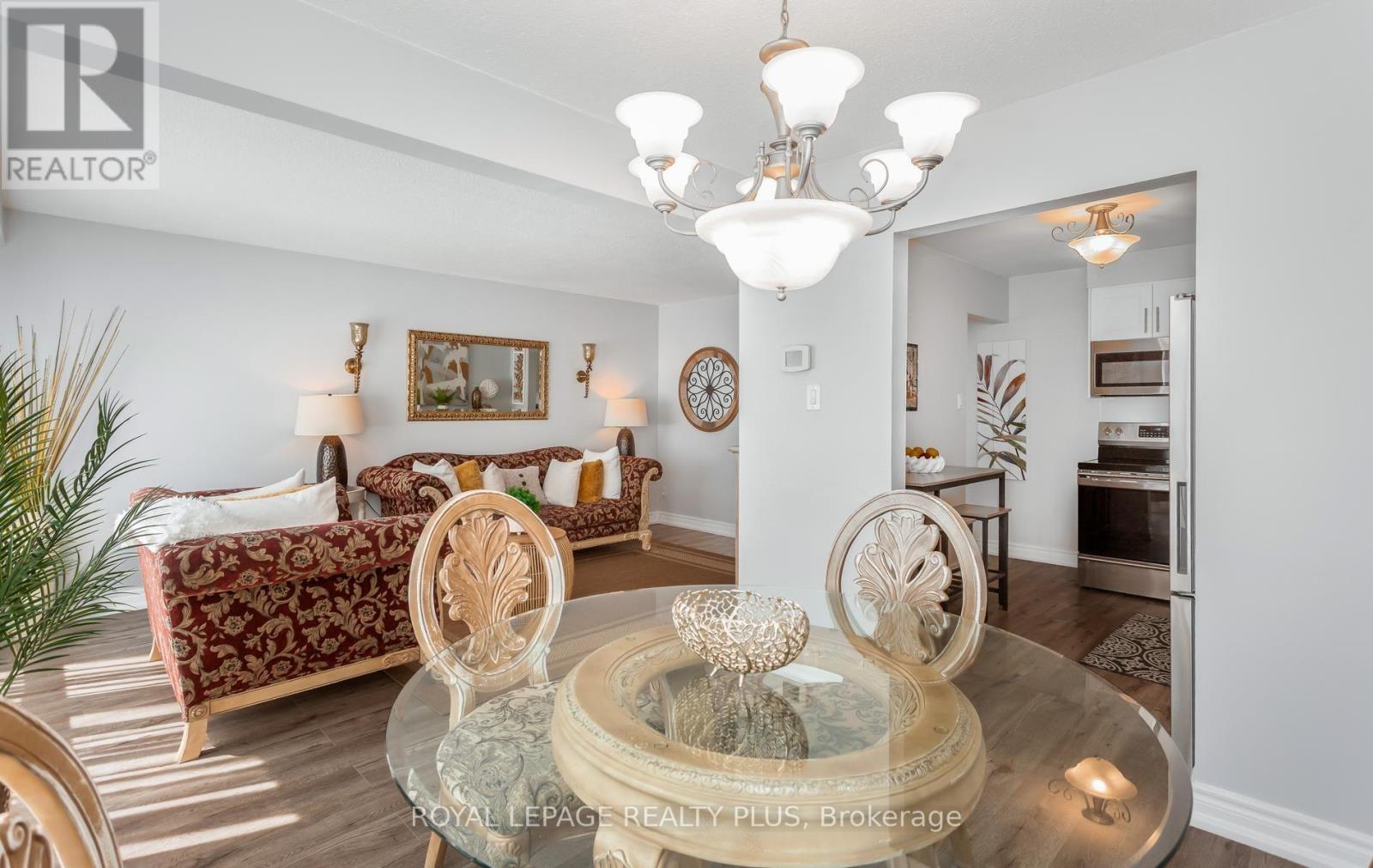 26 - 2380 Bromsgrove Road, Mississauga, Ontario  L5J 4E6 - Photo 11 - W13699492