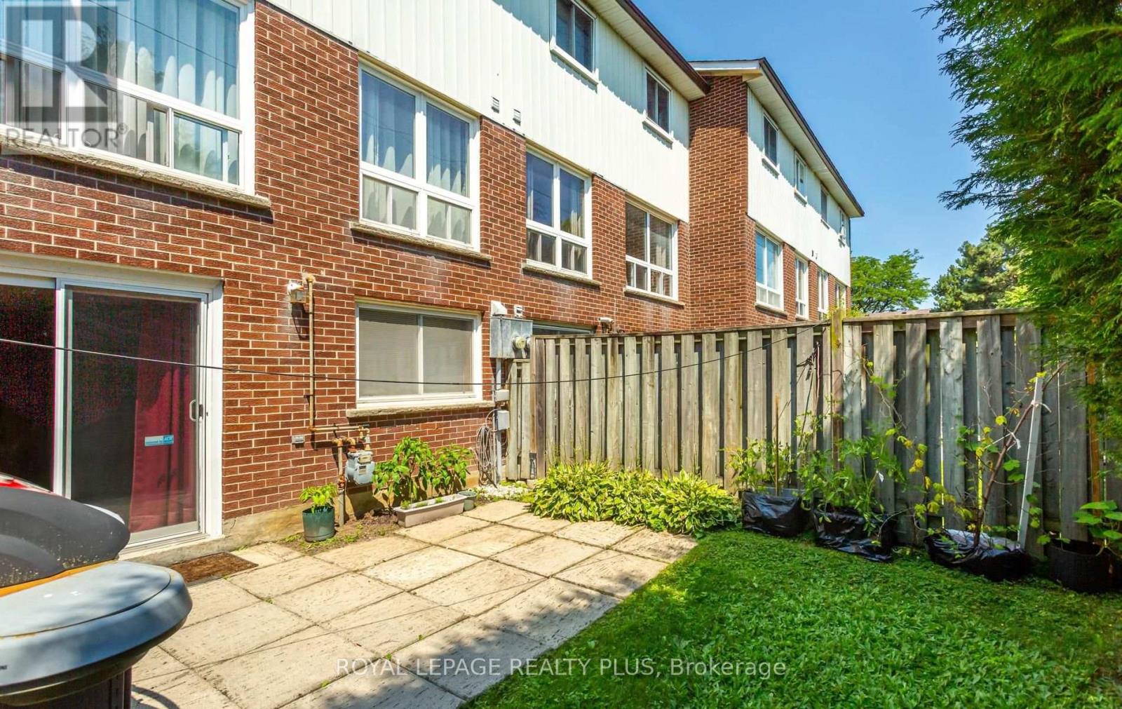 26 - 2380 Bromsgrove Road, Mississauga, Ontario  L5J 4E6 - Photo 40 - W13699492