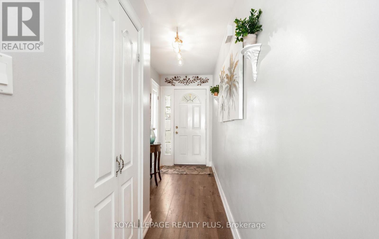 26 - 2380 Bromsgrove Road, Mississauga, Ontario  L5J 4E6 - Photo 5 - W13699492