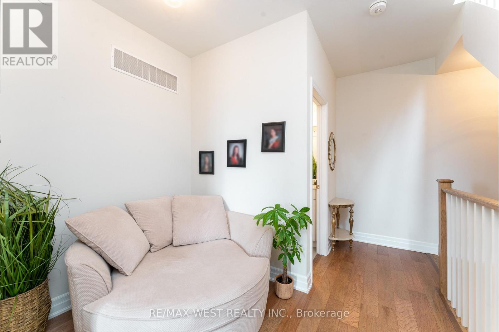 105 - 1180 Cawthra Road, Mississauga, Ontario  L5G 0A5 - Photo 35 - W13699578