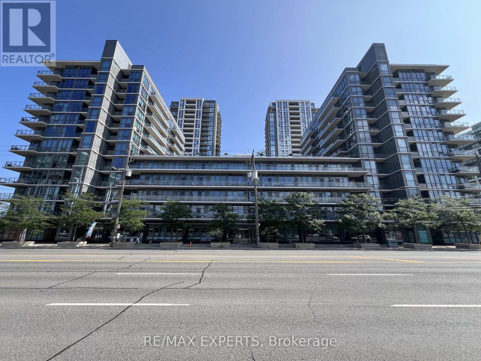 215 - 1185 THE QUEENSWAY, Toronto, Ontario