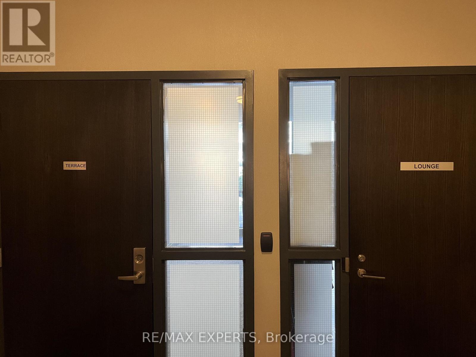 215 - 1185 The Queensway, Toronto, Ontario M8Z 0C6 - Photo 28 - W13699584