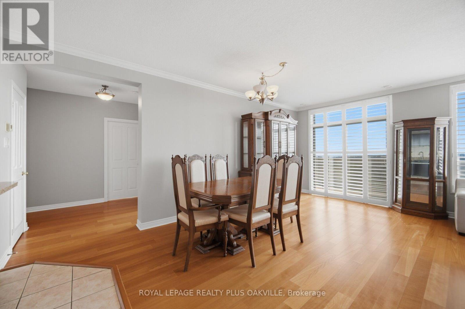 601 - 1998 Ironstone Drive, Burlington, Ontario  L7L 7P7 - Photo 13 - W13699616