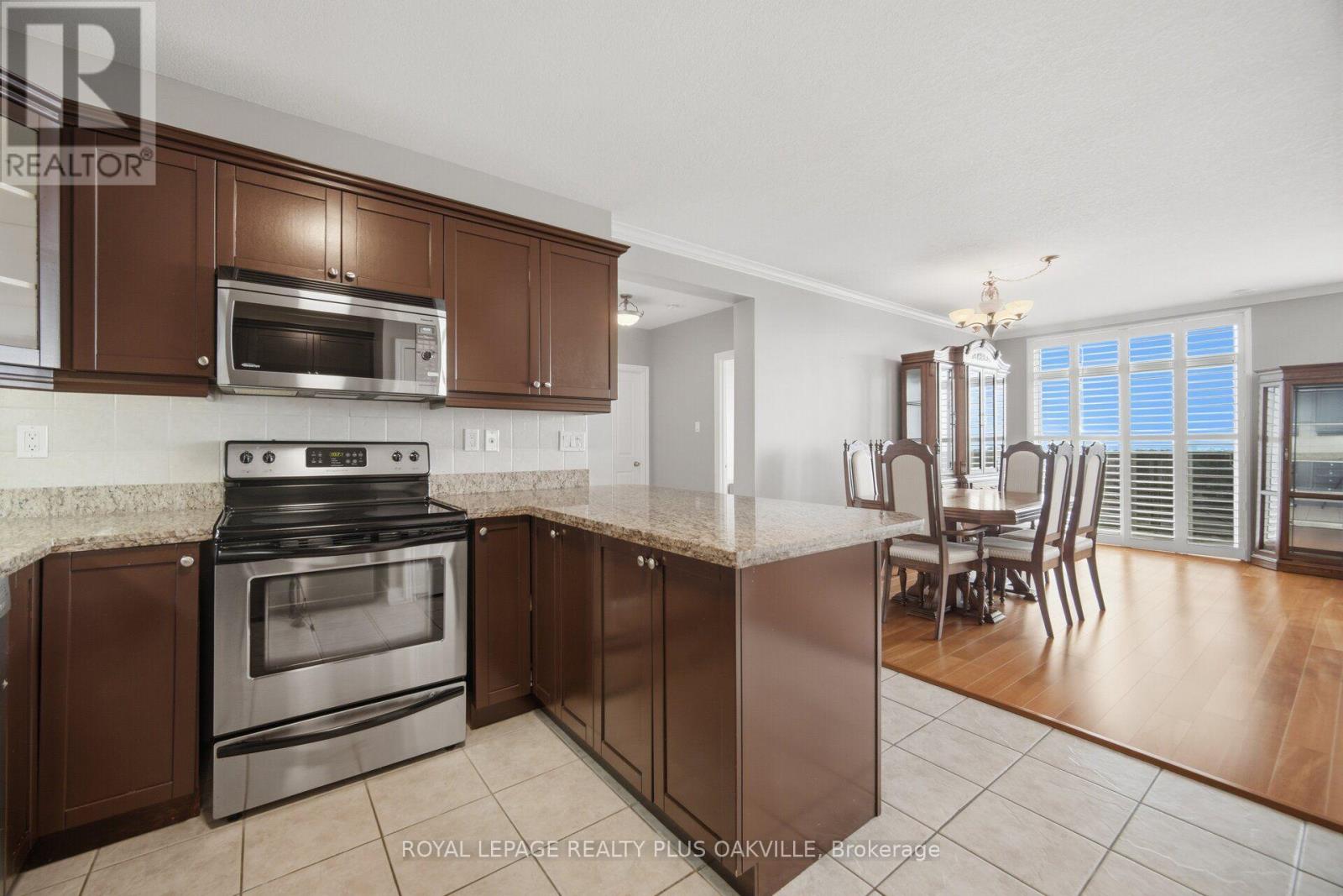 601 - 1998 Ironstone Drive, Burlington, Ontario  L7L 7P7 - Photo 18 - W13699616