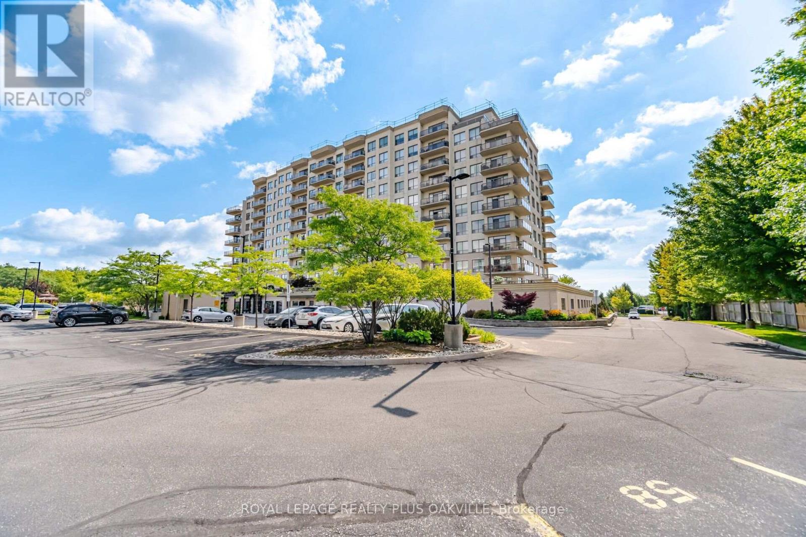 601 - 1998 Ironstone Drive, Burlington, Ontario  L7L 7P7 - Photo 44 - W13699616