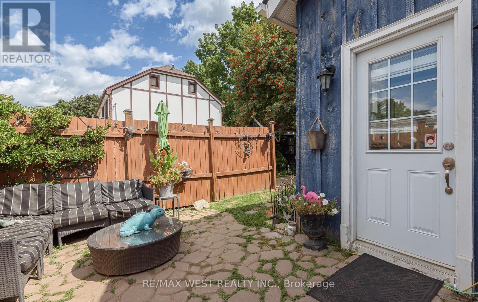 37 Main Street N, Halton Hills, Ontario  L7J 1V5 - Photo 40 - W13699644