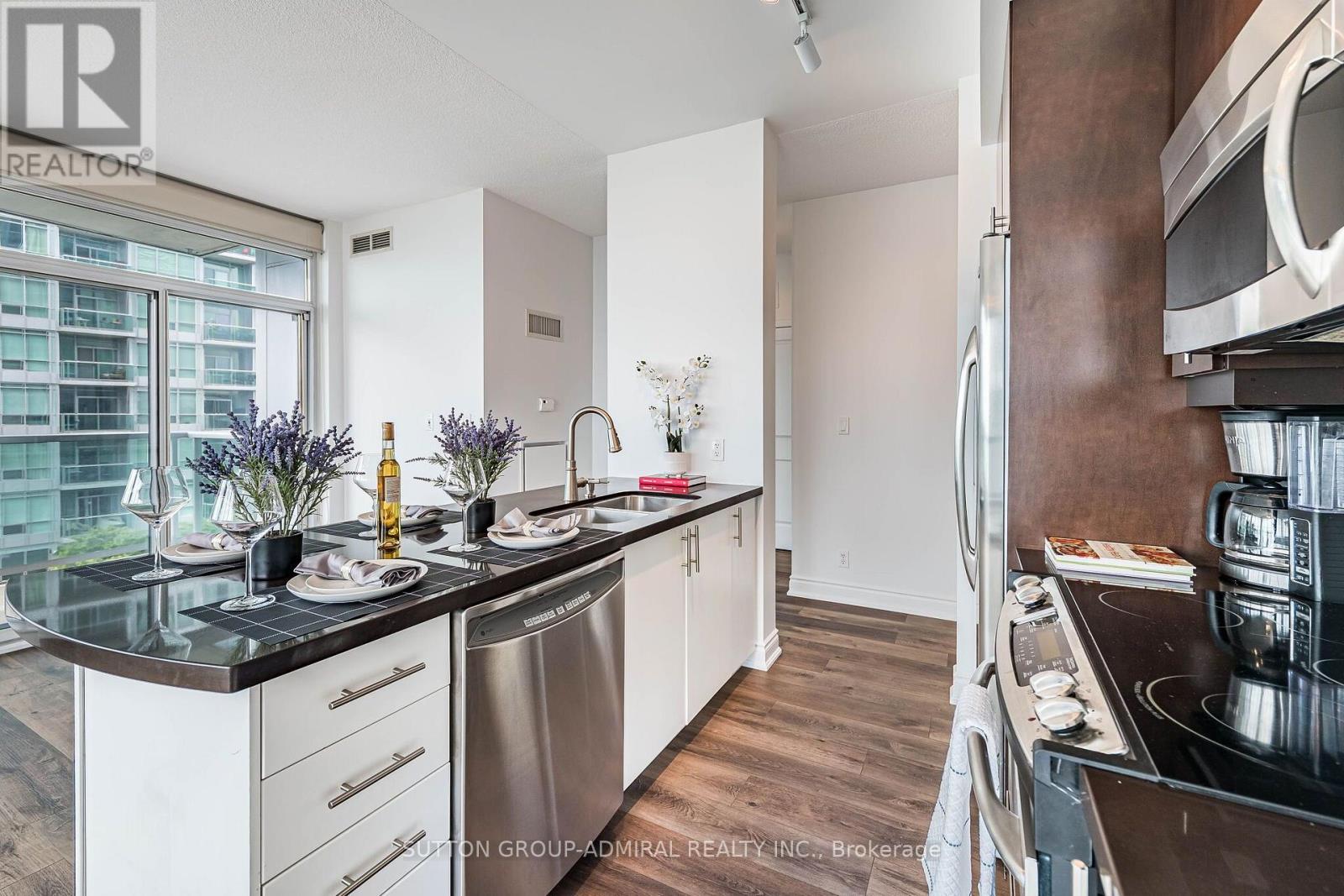 803 - 1900 Lake Shore Boulevard W, Toronto, Ontario  M6S 1A4 - Photo 23 - W13699650