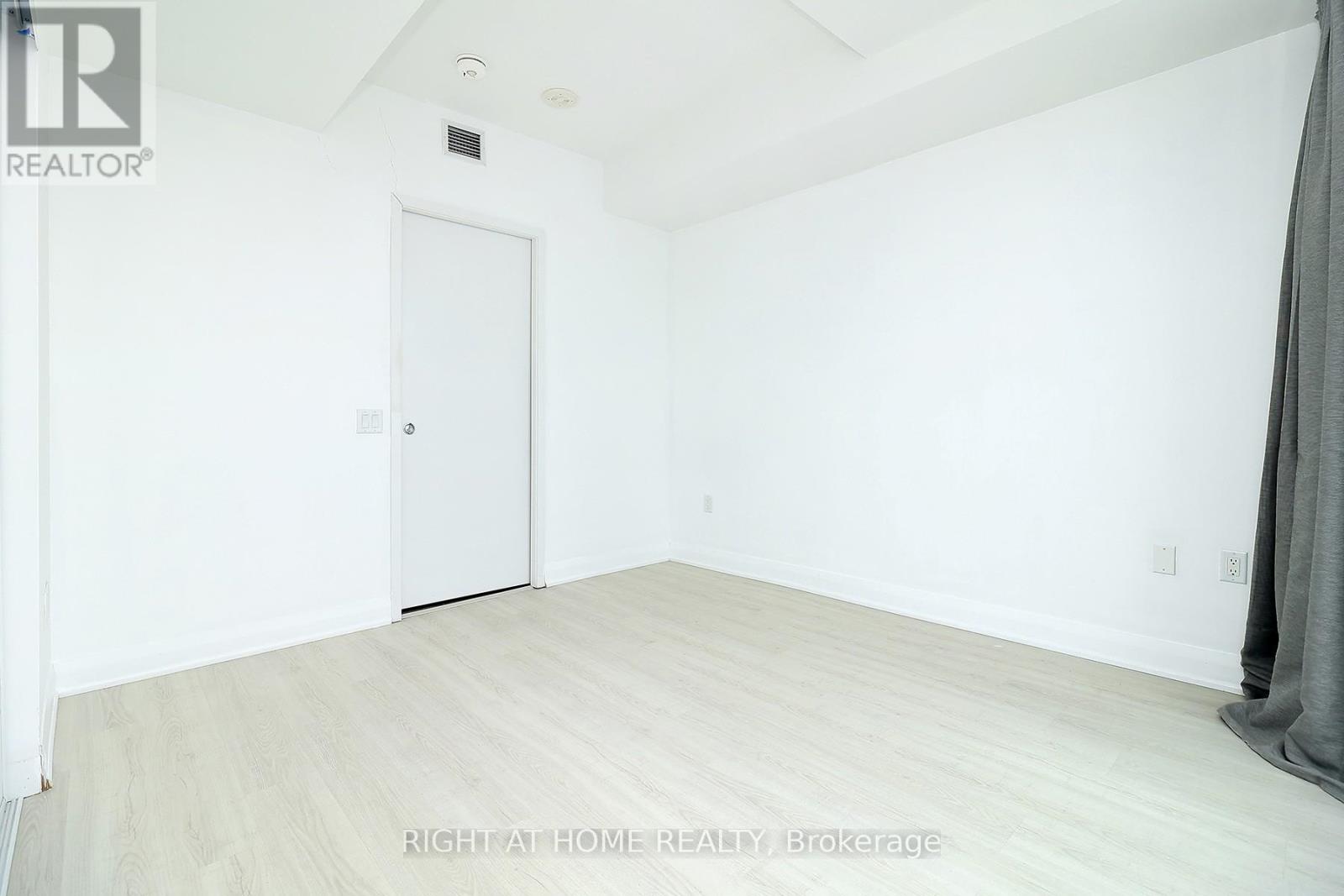 Unknown Address, ,    - Photo 14 - W13699656