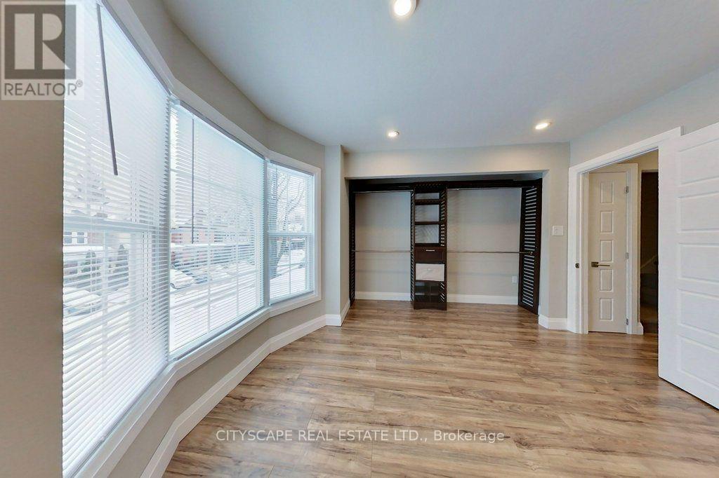 39 Holton Avenue N, Hamilton, Ontario  L8L 6H3 - Photo 10 - X13696598