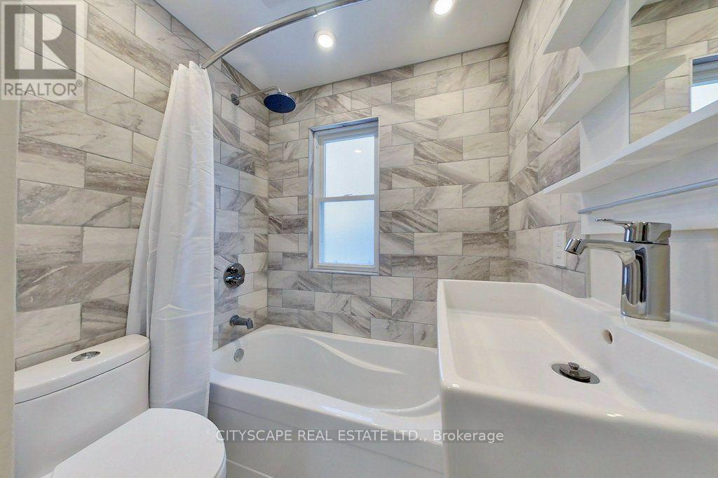39 Holton Avenue N, Hamilton, Ontario  L8L 6H3 - Photo 19 - X13696598