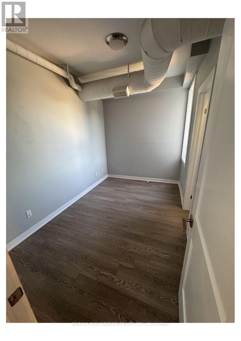 301 - 657 Barton Street E, Hamilton, Ontario  L8L 3A3 - Photo 8 - X13699420