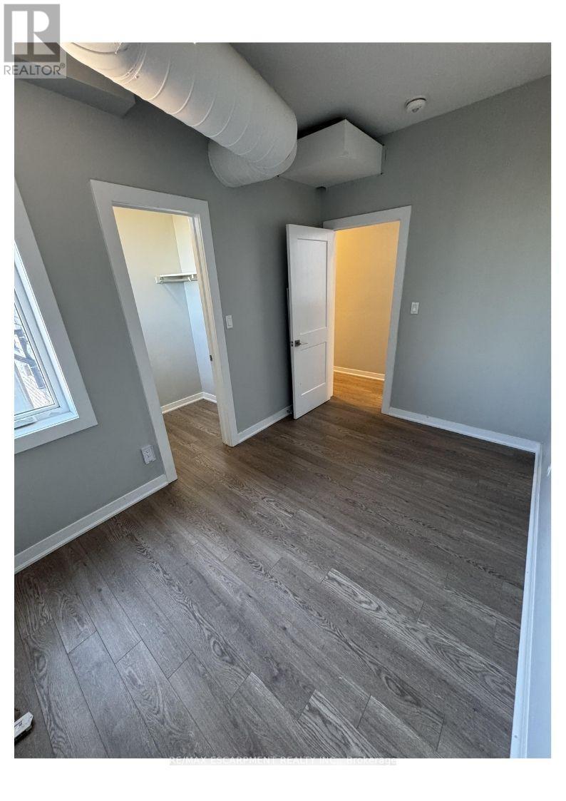 301 - 657 Barton Street E, Hamilton, Ontario  L8L 3A3 - Photo 9 - X13699420