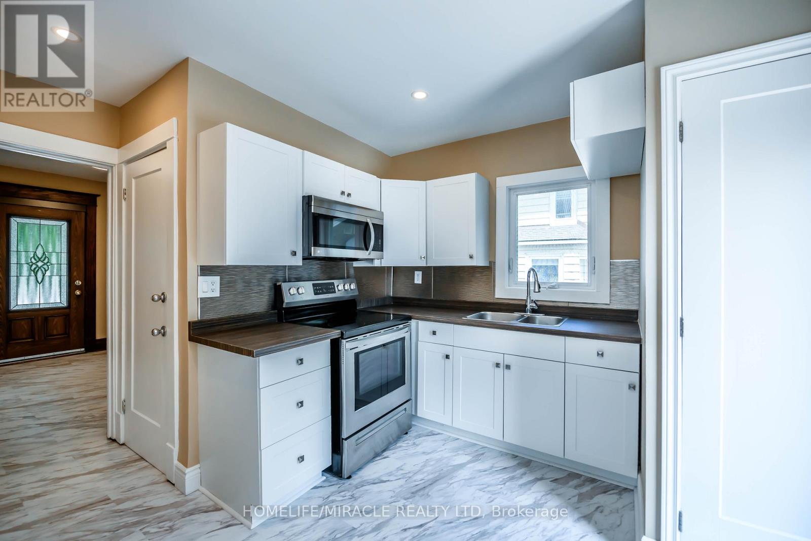 4428 Homewood Avenue, Niagara Falls, Ontario  L2E 4X5 - Photo 16 - X13699592