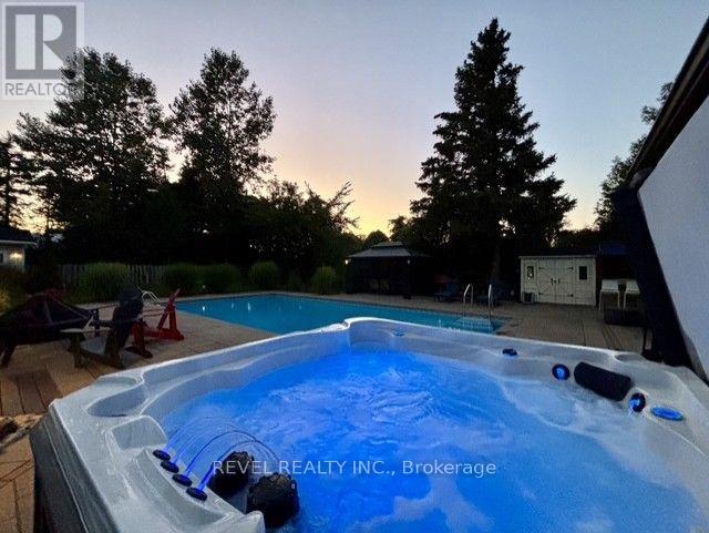 1036 Shellard Side Road, North Dumfries, Ontario  N1R 5S2 - Photo 49 - X13699598