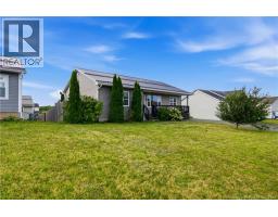 16 Knowlton Crescent, Oromocto, New Brunswick
