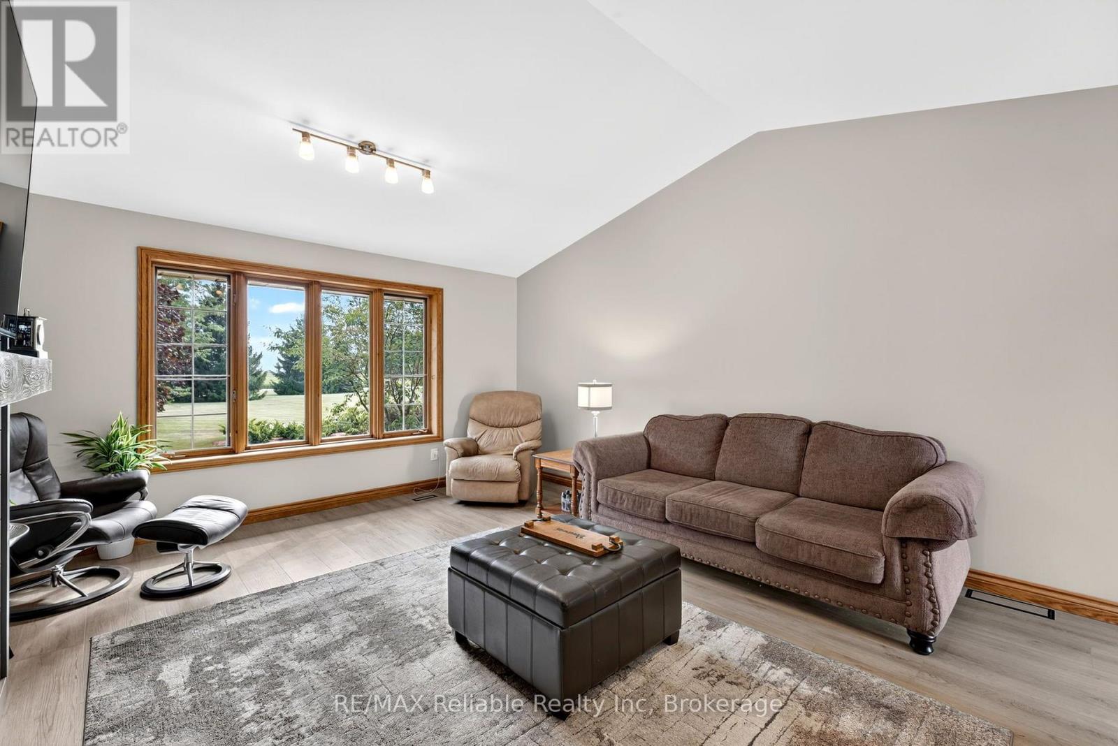 43804 Hydro Line Road, Huron East, Ontario  N0K 1W0 - Photo 14 - X13696814