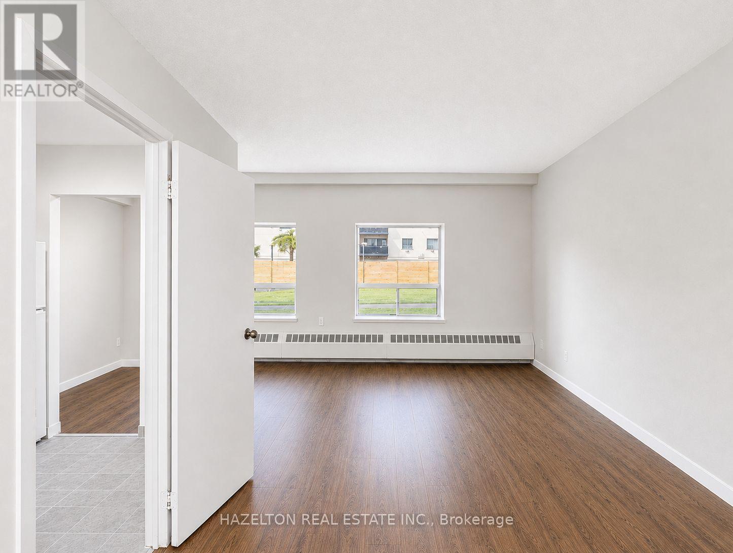 102 - 57 Parkwoods Village Drive, Toronto, Ontario  M3A 2X3 - Photo 2 - C13699482