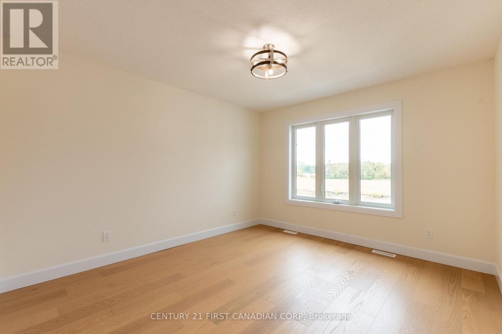 6453 Royal Magnolia Avenue, London South, Ontario  N6P 0K2 - Photo 13 - X13699746