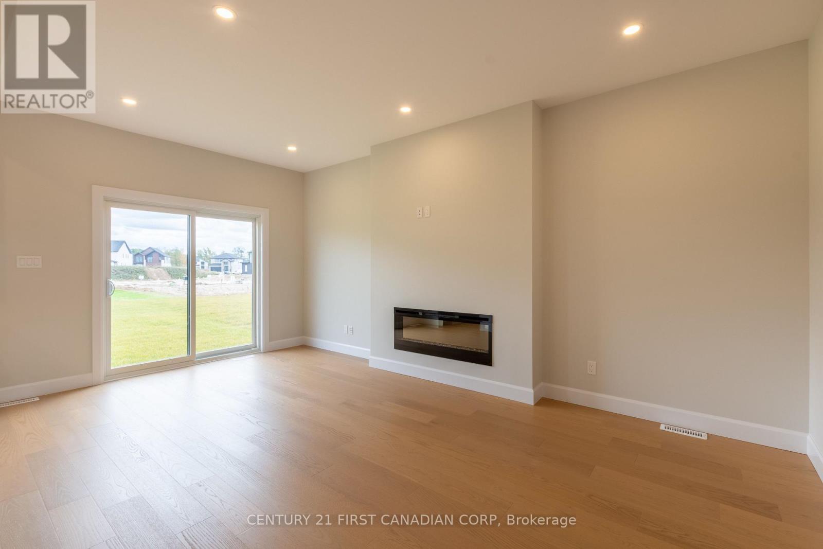 6453 Royal Magnolia Avenue, London South, Ontario  N6P 0K2 - Photo 6 - X13699746