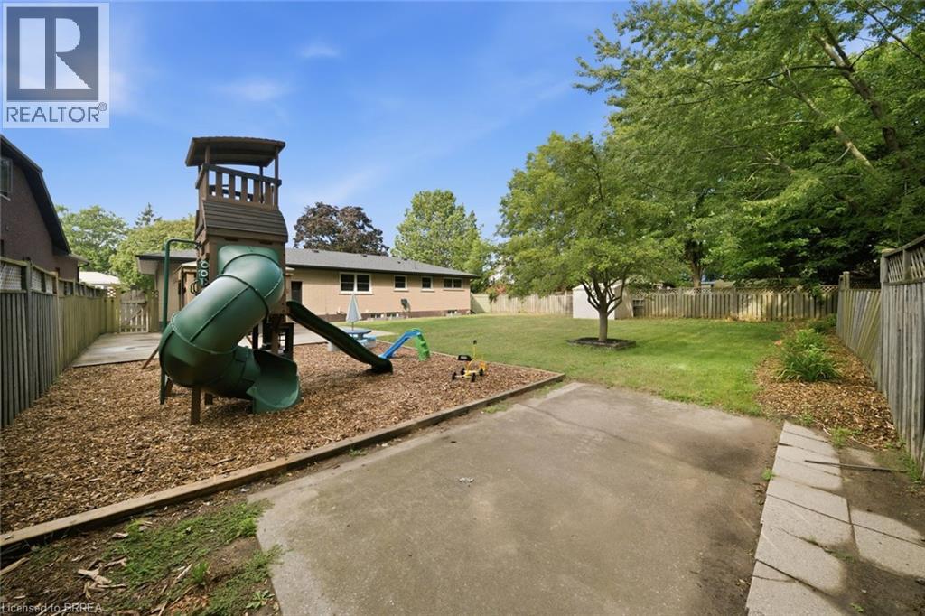 45 Wayne Drive, Brantford, Ontario  N3R 2Y8 - Photo 36 - 40856465