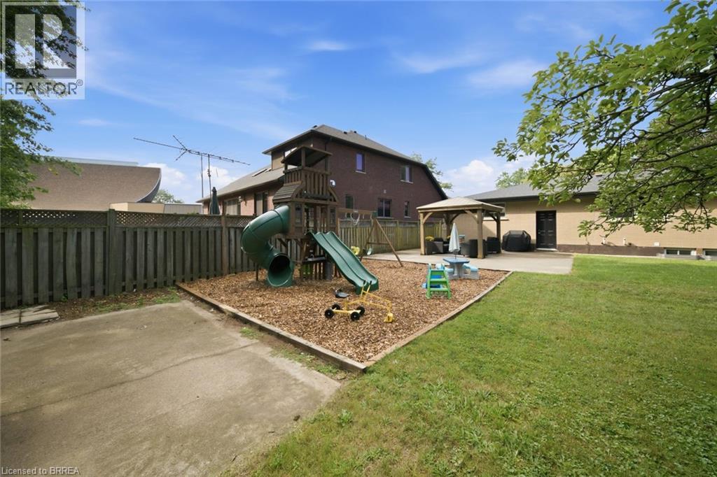 45 Wayne Drive, Brantford, Ontario  N3R 2Y8 - Photo 35 - 40856465