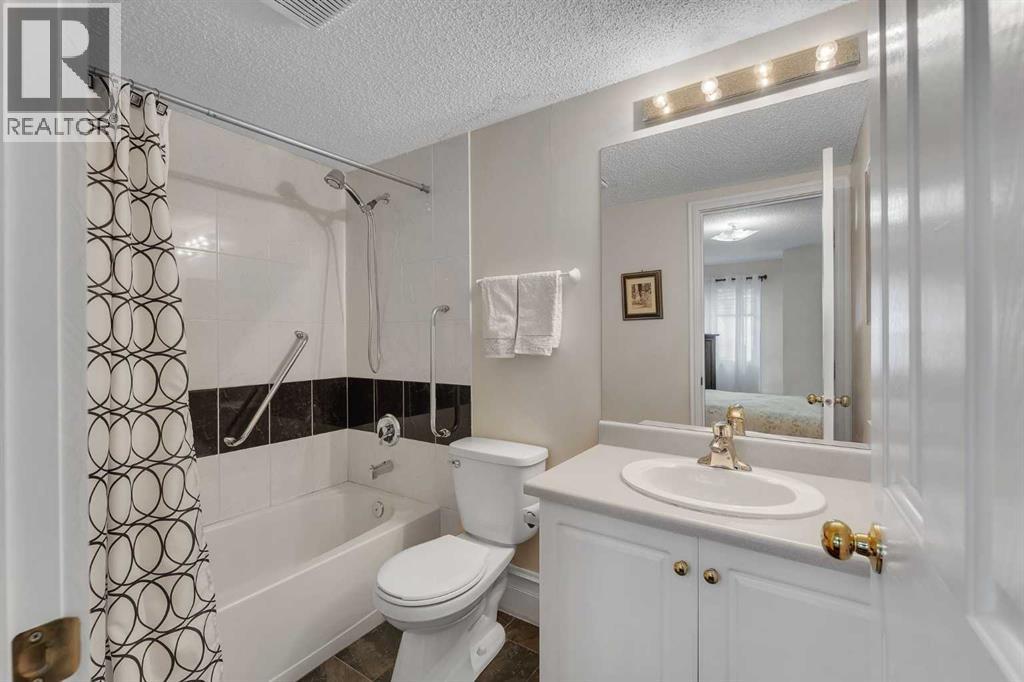 106, 7106 Valleyview Park SE, Calgary, Alberta  T2B 3R6 - Photo 16 - A2304458