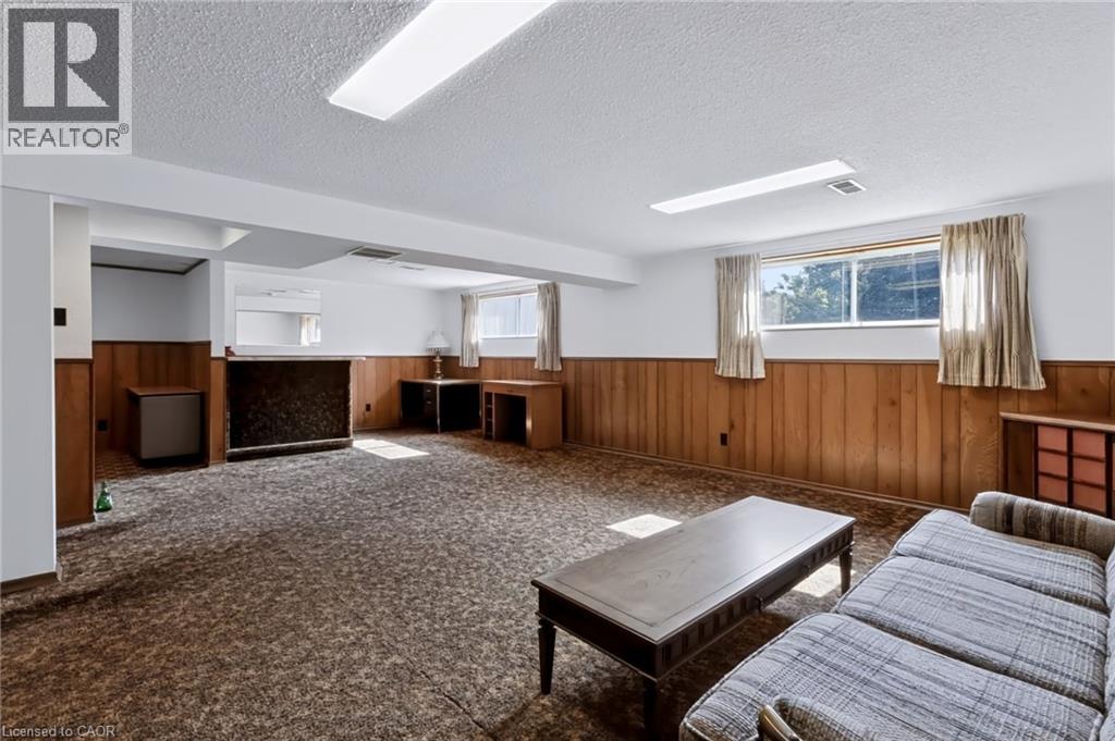 35 Burrwood Drive, Hamilton, Ontario  L9C 3S9 - Photo 26 - 40854534