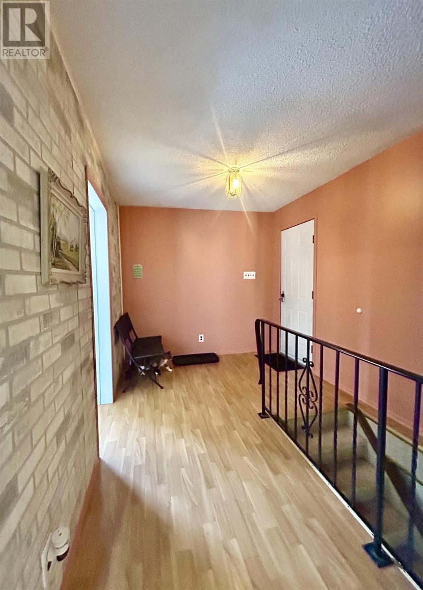 405 Mosher Avenue, Fort Frances, Ontario  P9A 2N1 - Photo 16 - TB2602441