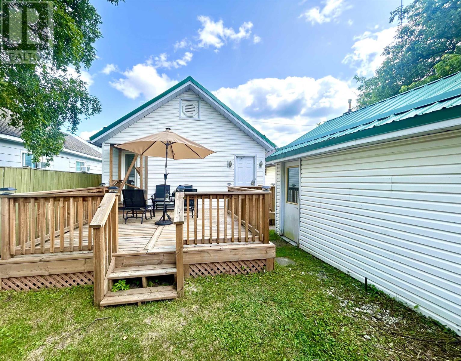 405 Mosher Avenue, Fort Frances, Ontario  P9A 2N1 - Photo 2 - TB2602441