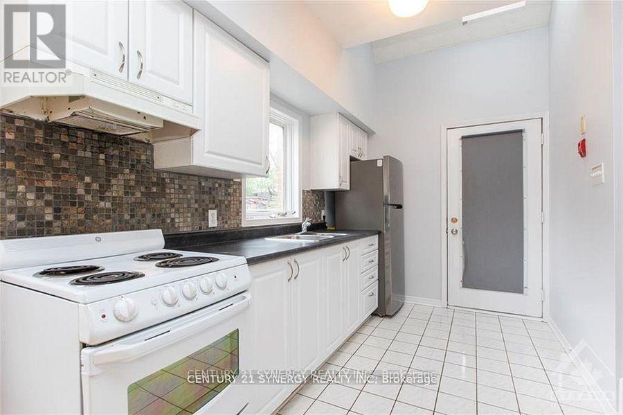 11 - 450 Maclaren Street, Ottawa, Ontario K1R 5K6 - Photo 5 - X13699748