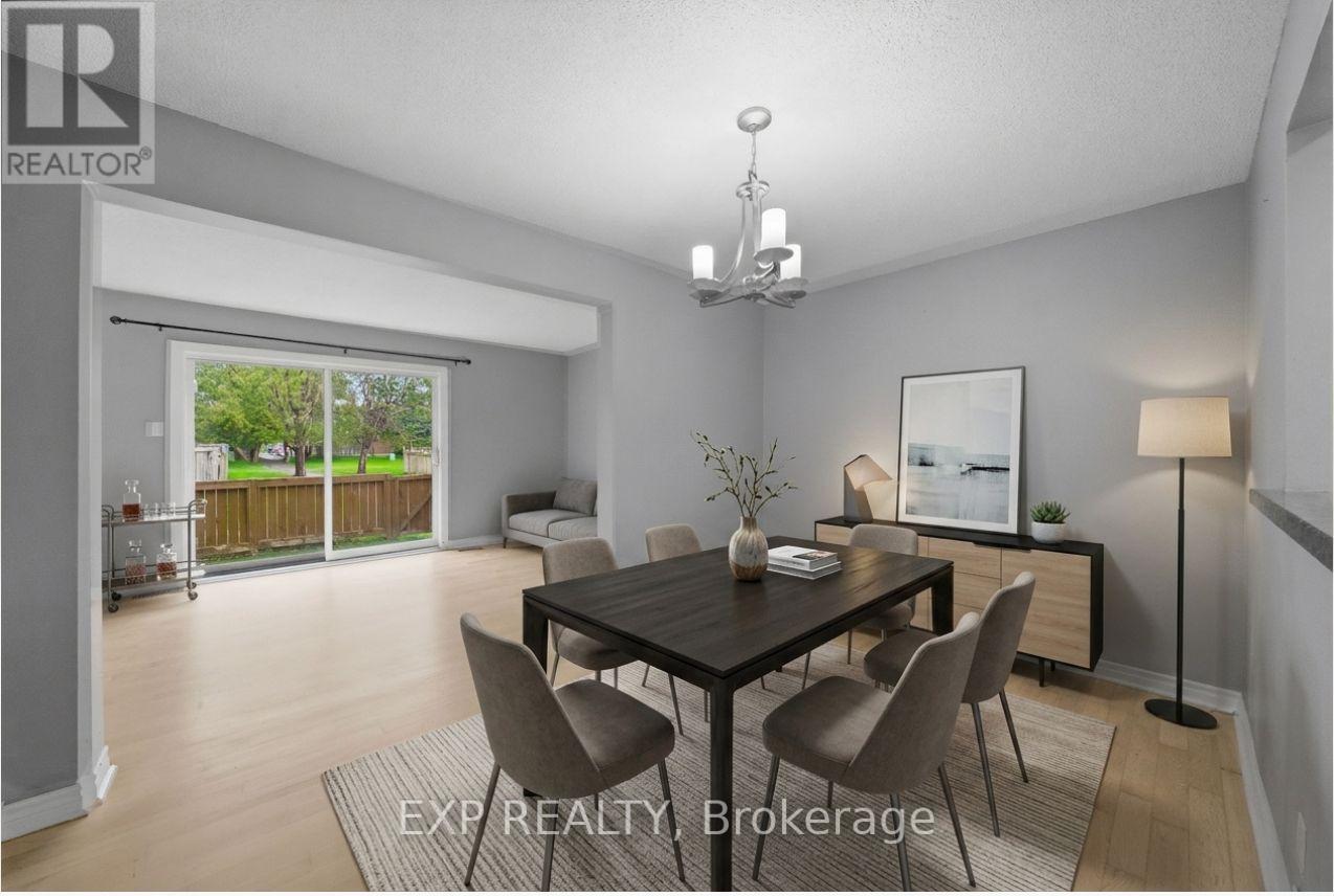 1713 Heatherington Road, Ottawa, Ontario  K1V 8T8 - Photo 2 - X13699750