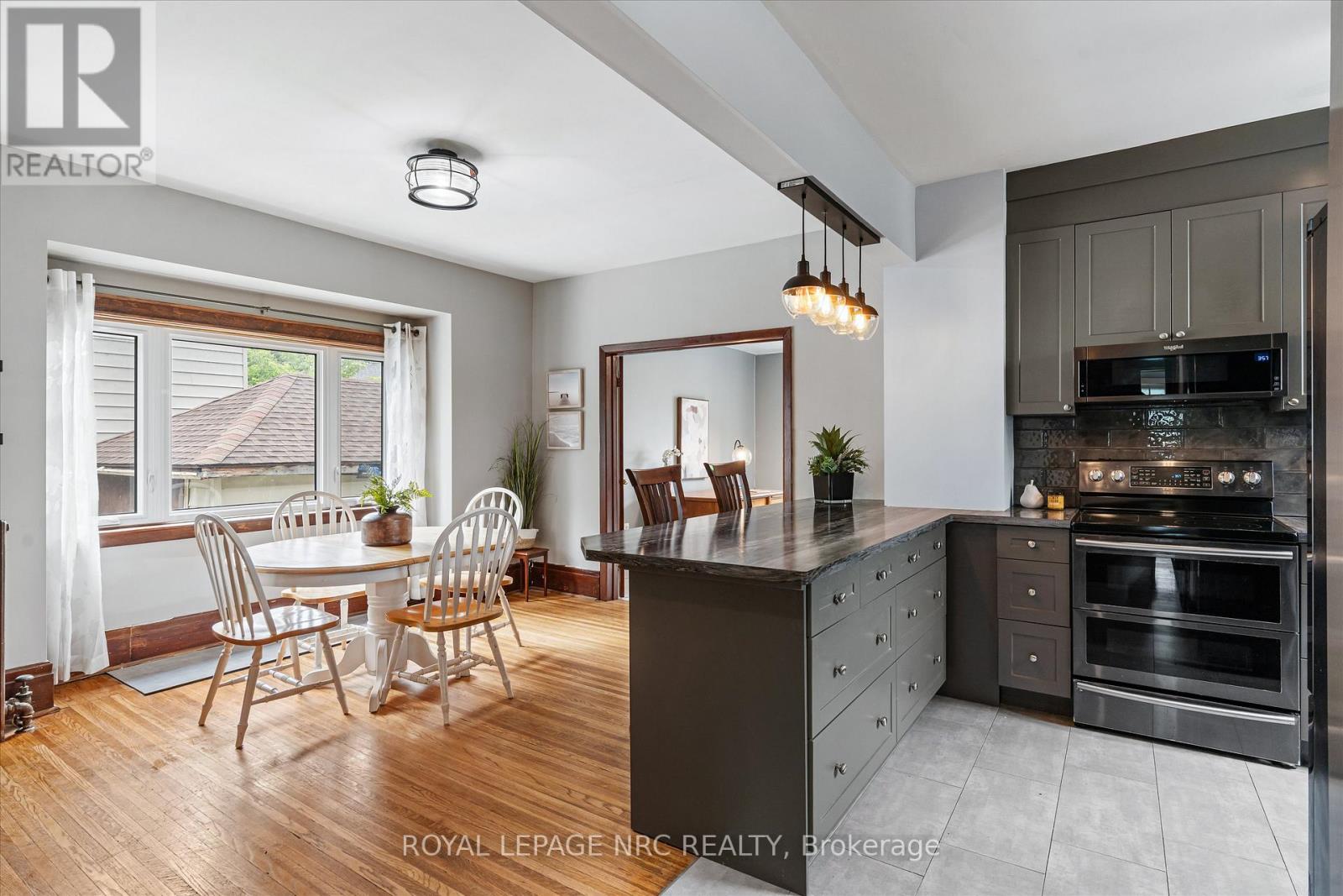 167 Pleasant Avenue, St. Catharines, Ontario  L2R 1Y6 - Photo 14 - X13699740