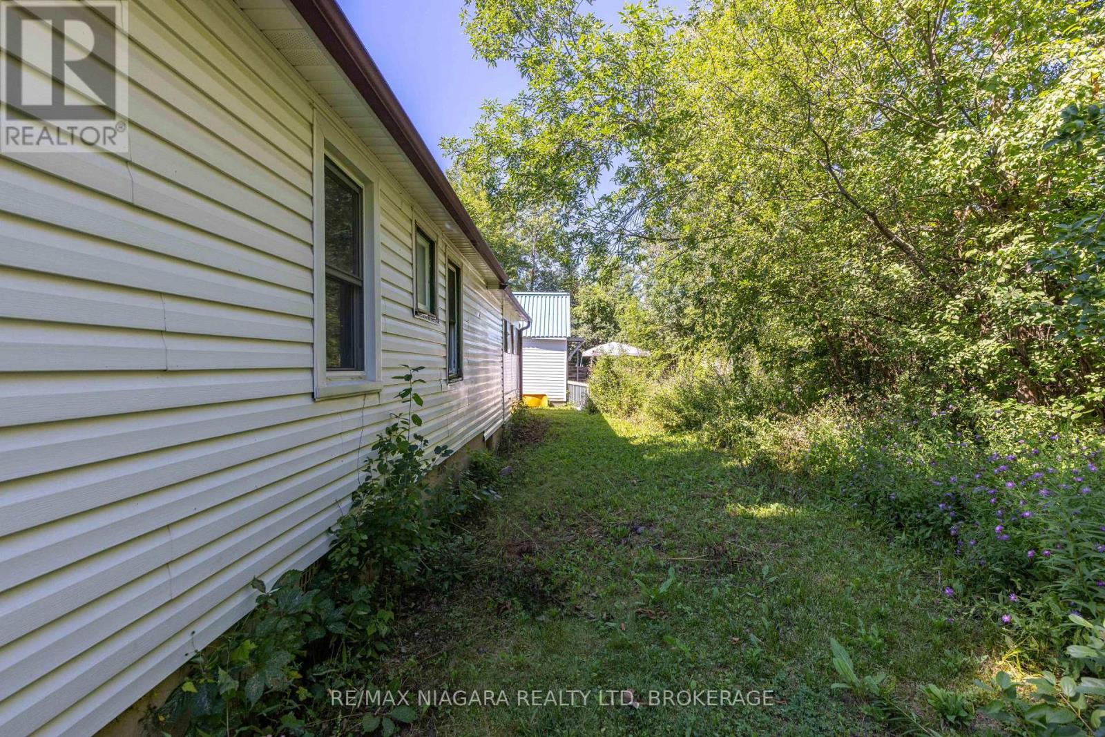 30 A Avenue, Fort Erie, Ontario  L2A 1C9 - Photo 4 - X13699774