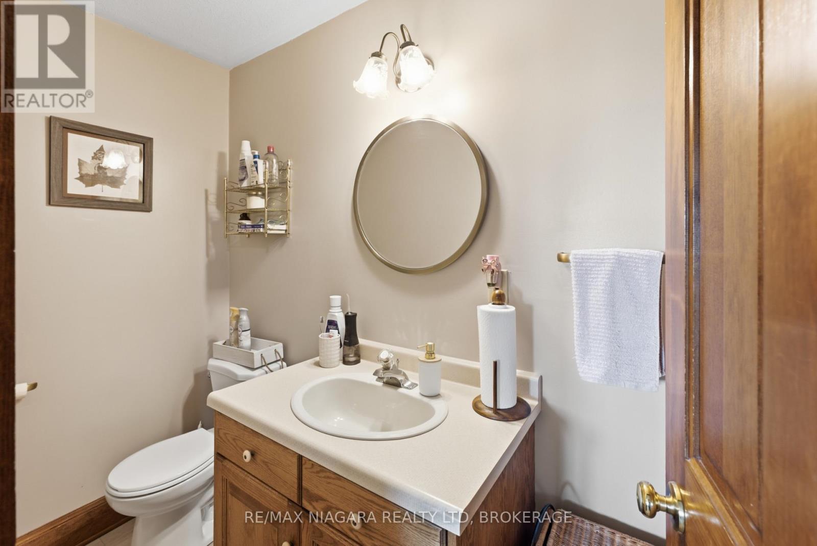 4491 Canborough Road, West Lincoln (Bismark/wellandport), Ontario  L0R 2J0 - Photo 10 - X13699814