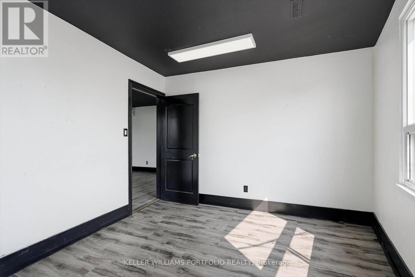 201 - 1896 Avenue Road, Toronto, Ontario  M5M 3Z8 - Photo 21 - C13699722