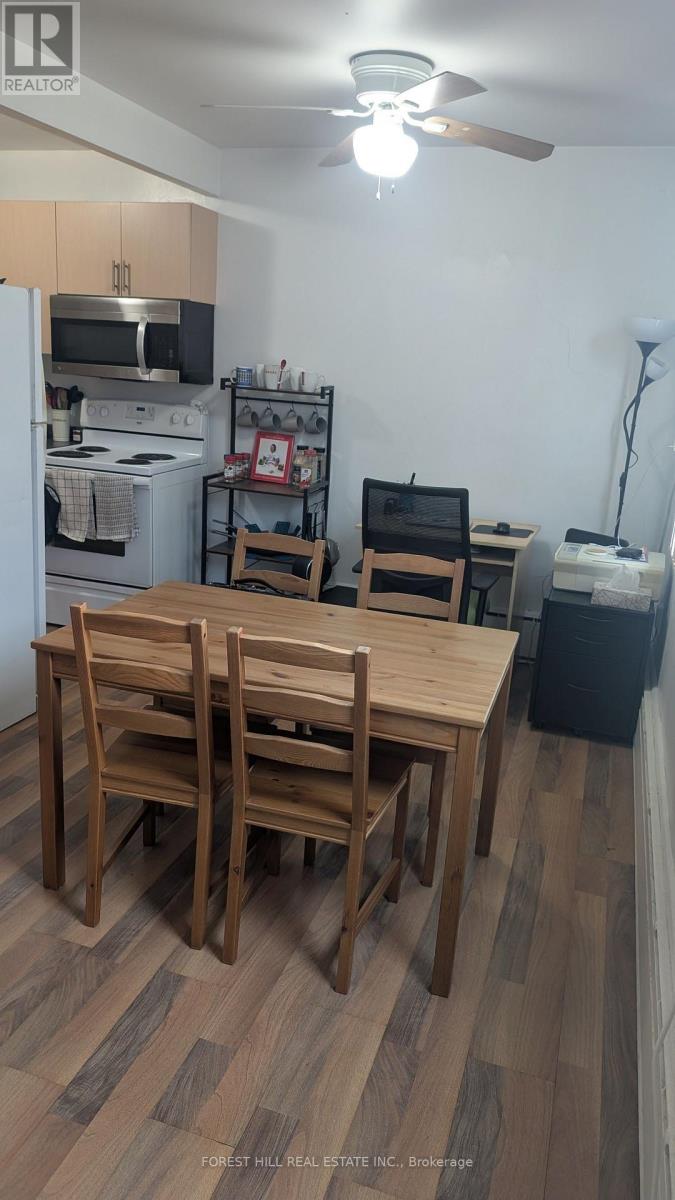305 - 55 Neptune Drive, Toronto, Ontario M6A 1X2 - Photo 4 - C13699772